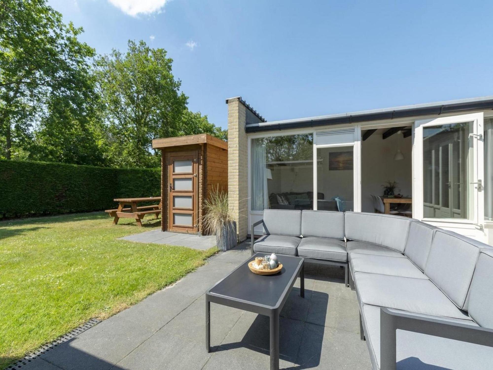 Contemporary Bungalow With Garden Sint Maartensvlotbrug Exterior foto